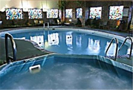 The Lodge Hotel And Conference Center Bettendorf Bagian luar foto