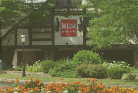 The Lodge Hotel And Conference Center Bettendorf Bagian luar foto